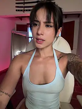 Ale_Lewis live cam, Colombia, Athletic, Black, Brown - EroticFlix