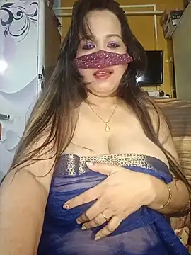Alexsummi live cam, India, Average, Black, Black - EroticFlix