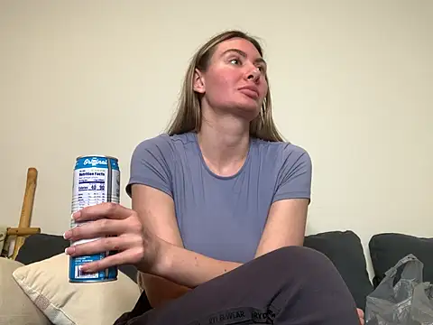 Alyssa_rhoades live cam, United States, Thin, Blonde, Green - EroticFlix