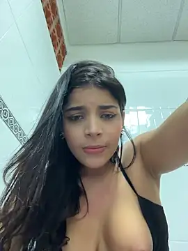 ArieliciousXXX live cam, Colombia, Thin, Red, Brown - EroticFlix