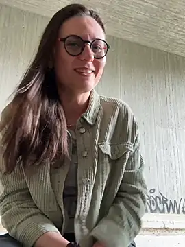 AvaFlowers6 live cam, Germany, Average, Black, Brown - EroticFlix