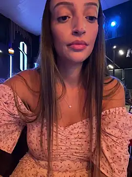 BelleLouiseVp live cam, Athletic, Black, Hazel, Big Ass - EroticFlix