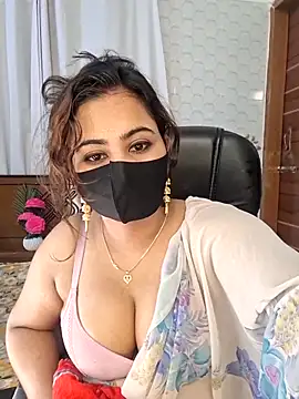 Bristy- live cam, Average, Brown, Black, Big Ass - EroticFlix