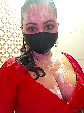 Bristy- live cam, Average, Brown, Black, Big Ass - EroticFlix