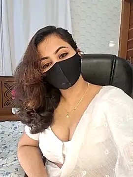 Bristy- live cam, Average, Brown, Black, Big Ass - EroticFlix