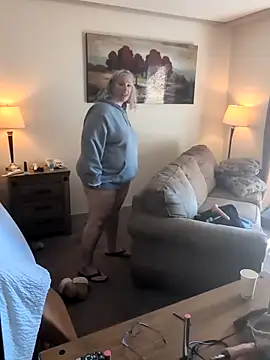 Canadian_BBW live cam, Canada, Large, Black, Blue - EroticFlix