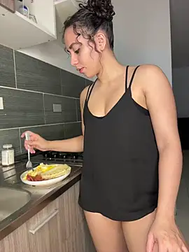 Capricho_01 live cam, Venezuela, Average, Black, Black - EroticFlix