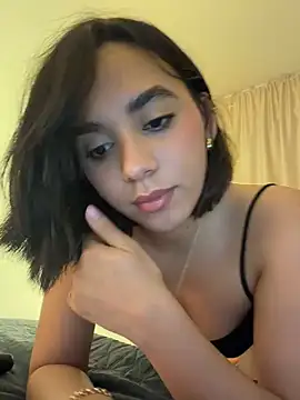Capricho_01 live cam, Venezuela, Average, Black, Black - EroticFlix