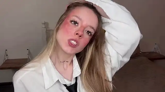 Catrinee snapshot
