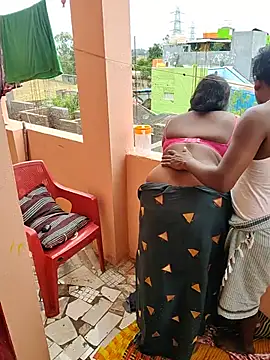Desicouple1706 snapshot
