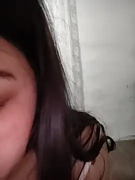 ElaRuil69 live cam, Average, Brown, Brown, Big Ass - EroticFlix