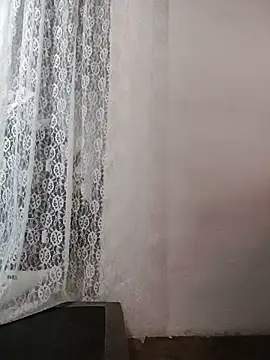 ElaRuil69 live cam, Average, Brown, Brown, Big Ass - EroticFlix