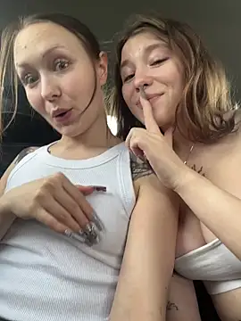 EliteBitch live cam, Thin, Black, Green, Small Tits - EroticFlix