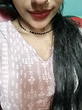 Eshwari_Chopra live cam model