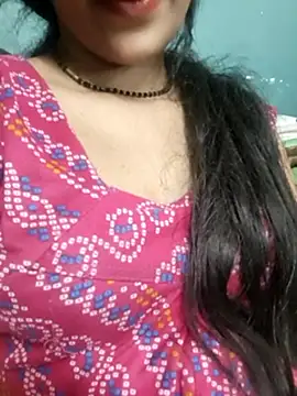 Eshwari_Chopra live cam model