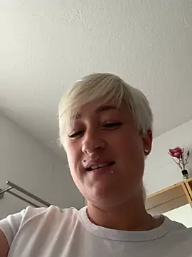 Fremdgehende_stinkefotz live cam, Curvy, Other, Green - EroticFlix