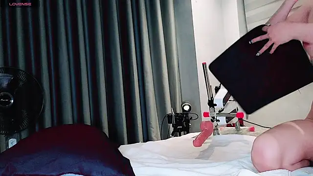 Friends_sex69 live cam, Curvy, Black, Black, Big Cock - EroticFlix