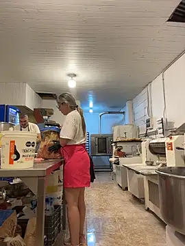 Gatitacarlita live cam, Thin, Other, Brown, Big Ass - EroticFlix