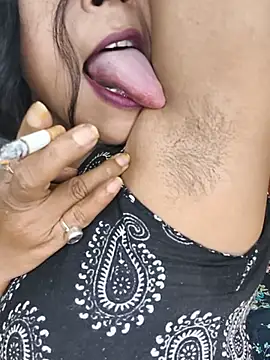 Hotbhabi305 live cam, Average, Red, Black - EroticFlix