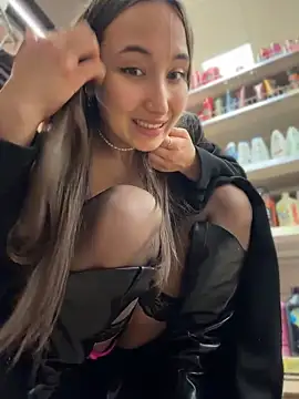 ICrazyOneIRL live cam, Athletic, Black, Hazel, Big Ass - EroticFlix