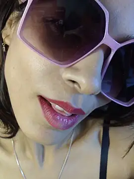 Ivy_the_goddess live cam, India, Curvy, Brown, Brown - EroticFlix