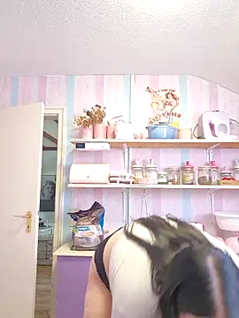 JUJUICY- live cam, Germany, Curvy, Brown, Brown - EroticFlix