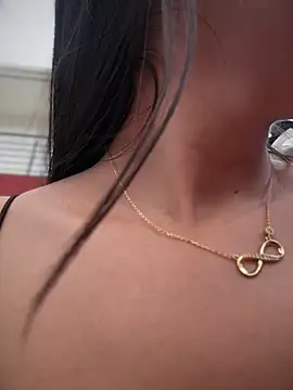 Juanita-Diaz live cam, Colombia, Thin, Brown, Brown - EroticFlix
