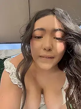 JustACutieXXX live cam, Colombia, Curvy, Black, Brown - EroticFlix