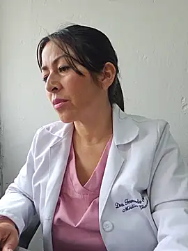 JustSamantha_ live cam, Colombia, Thin, Brown, Brown - EroticFlix