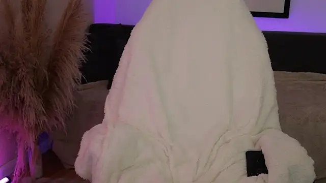 KairaKampen live cam, Germany, Thin, Blonde, Brown - EroticFlix