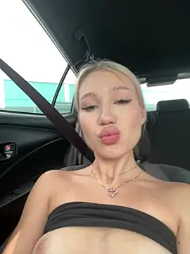 Kiss_Auroraa snapshot