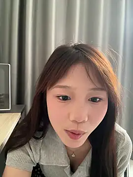 L7D8521 live cam, Thin, Brown, Black, Shaven - EroticFlix