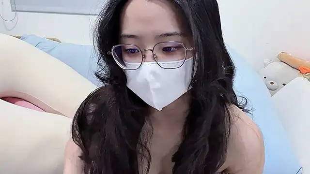 LHeart live cam, TW, Average, Brown, Black - EroticFlix