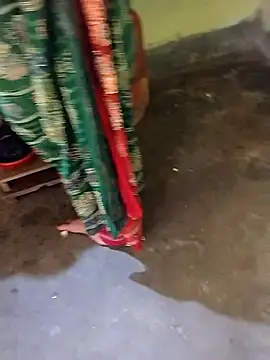 Lakhsmi live cam, India, Average, Brown, Black - EroticFlix