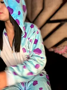 Laura-Khalifa live cam, Mexico, Thin, Black, Brown - EroticFlix