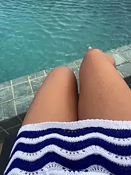 LauraConti live cam, Thin - EroticFlix