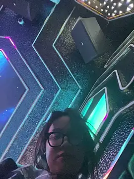 Leeeeiu live cam, Average, Brown, Black, Big Ass - EroticFlix