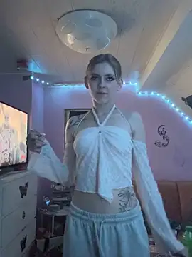 Lina-420 live cam, Germany, Thin - EroticFlix