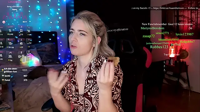 Lisaonthemoon live cam, Germany, Thin, Blonde, Green - EroticFlix