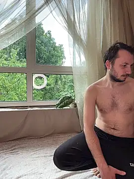Lovebackground live cam, Curvy, Black, Grey, Shaven - EroticFlix