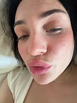 LucyHotty_ snapshot