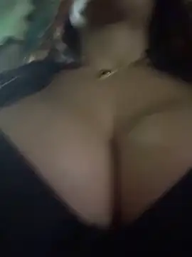 Lusty_Louise live cam, Brazil, Average, Black, Brown - EroticFlix
