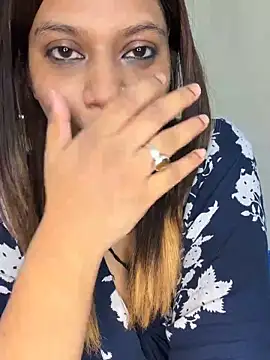 Malika_Secrets live cam, India, Curvy, Blonde, Black - EroticFlix