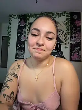 Mamachulita live cam, United States, Average, Black, Brown - EroticFlix