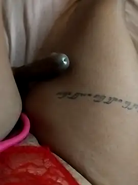 MarochienneAnissa live cam, France, Curvy, Black, Brown - EroticFlix
