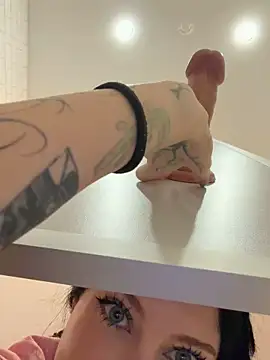 Melissa_crazy live cam, Thin, Black, Blue, Big Tits - EroticFlix