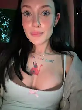 Melissa_crazy live cam, Thin, Black, Blue, Big Tits - EroticFlix