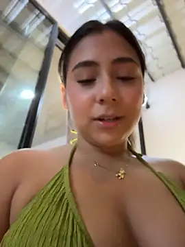 MelodyRey__ live cam, Colombia, Average, Blonde, Hazel - EroticFlix