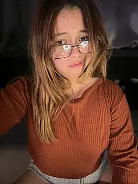MerlyG live cam, Mexico, Average, Colorful, Brown - EroticFlix