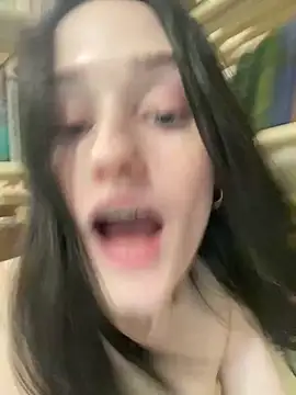 Mia_Mia_M snapshot